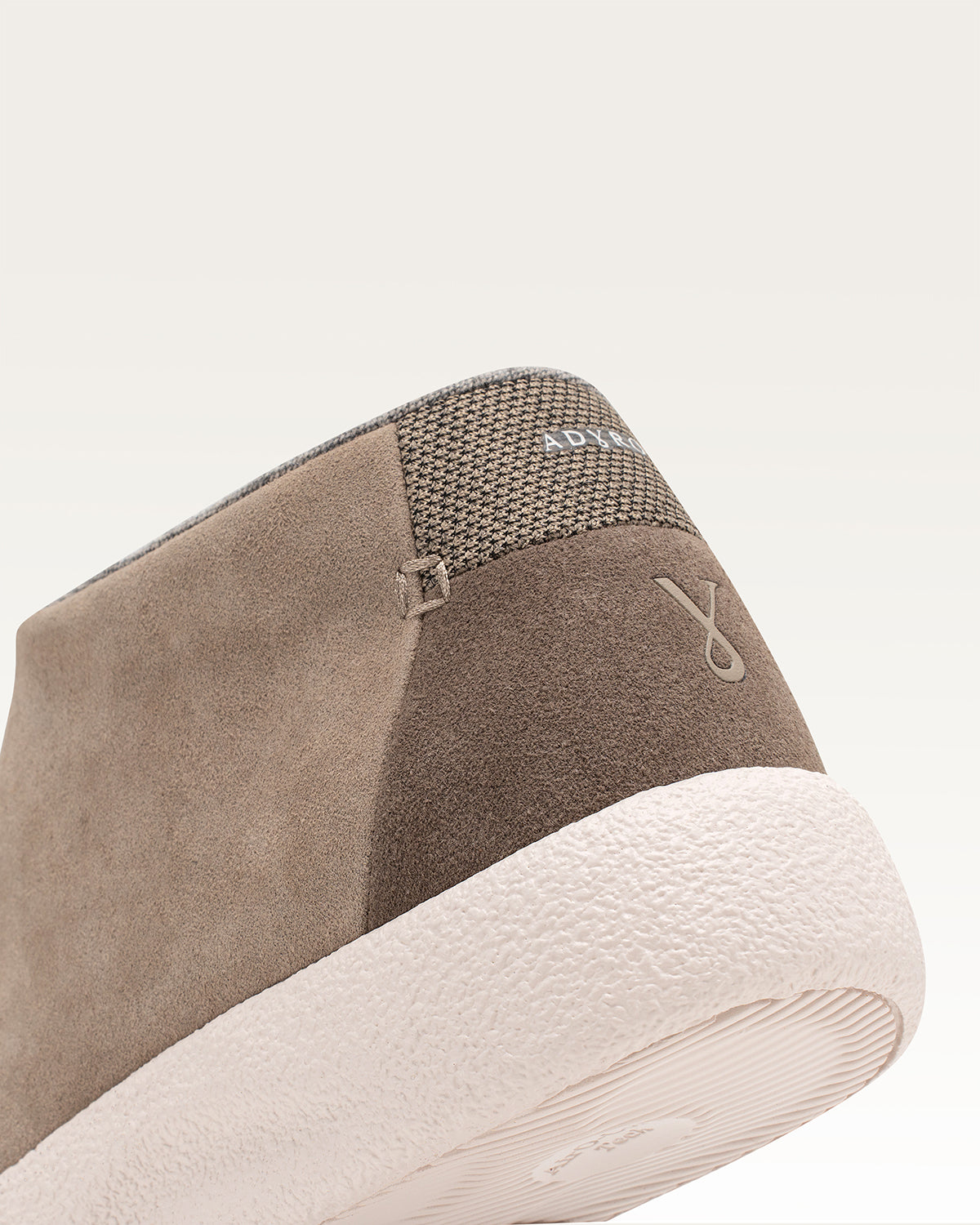 ATLAS (ATMTAN105) - Tan Brown NS