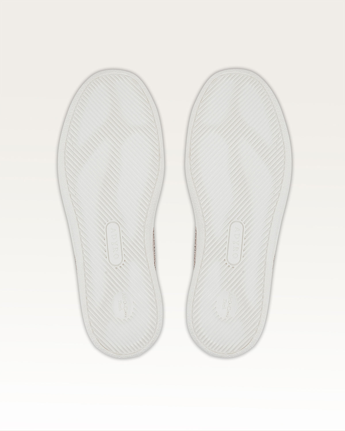 COSMO (CSMCDR101) - Cedar Brown