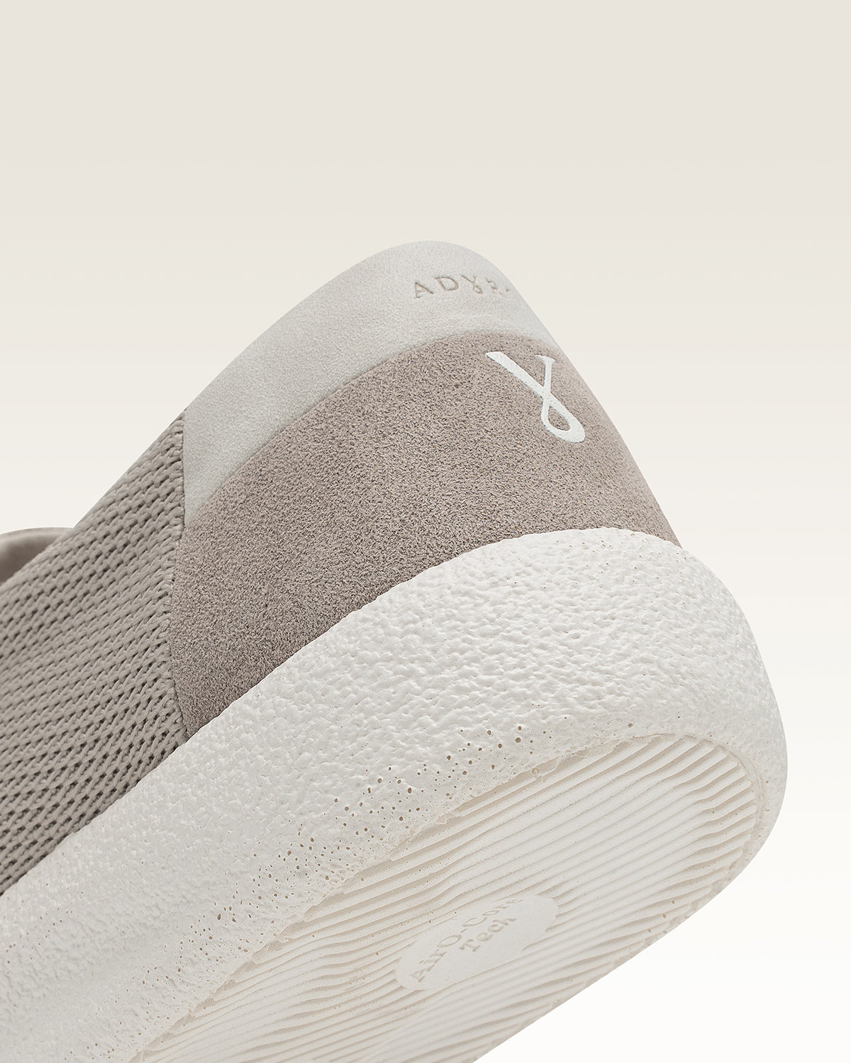 SIVO (SVMDES101) - Desert Beige