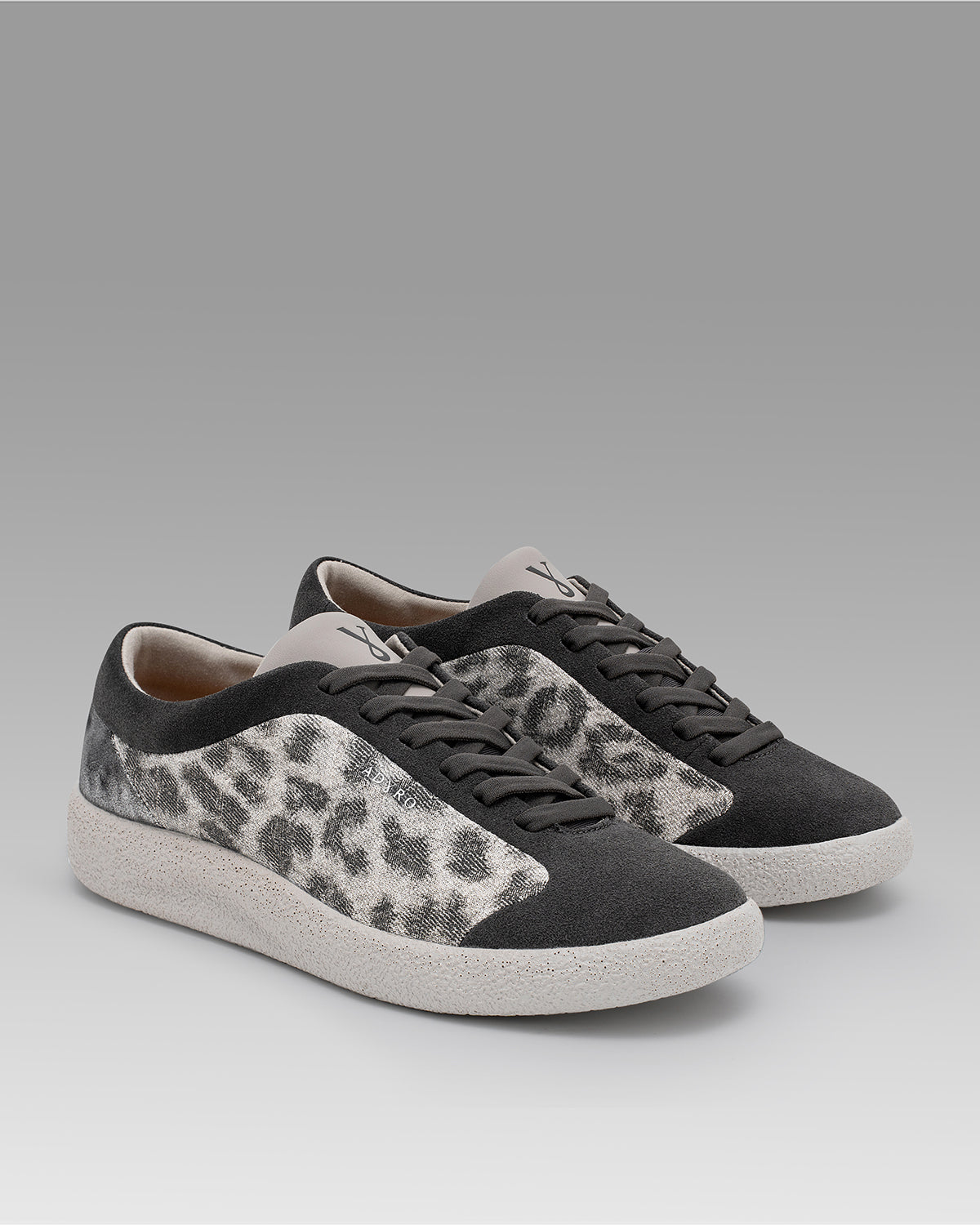 LELA (LEFOCB101) - Onyx Cheetah Black